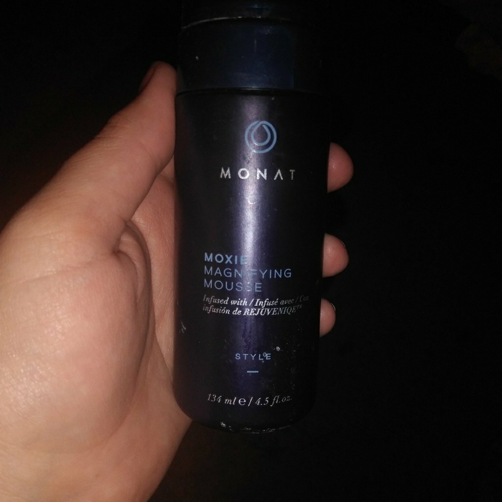 Monat moxie magnifying mousse